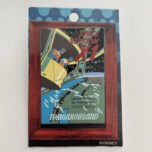 Disney 03 Disneyland Attraction Poster Series LE Pin TOMORROWLAND SPACE STATION